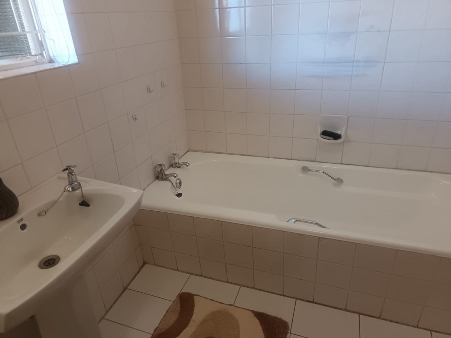 4 Bedroom Property for Sale in Royldene Northern Cape